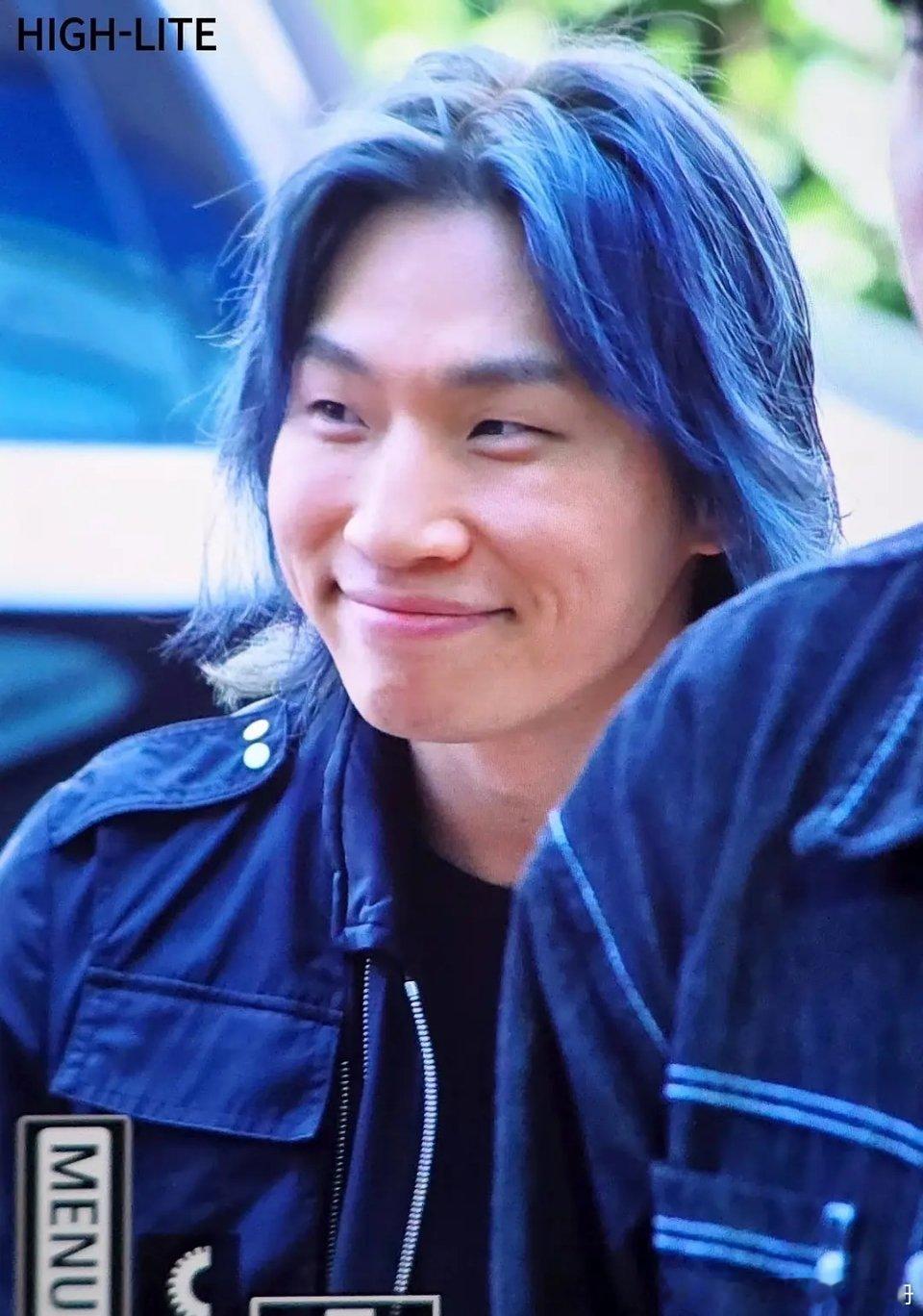 【一克拉】男宝粉丝就这么溺爱 ​​​