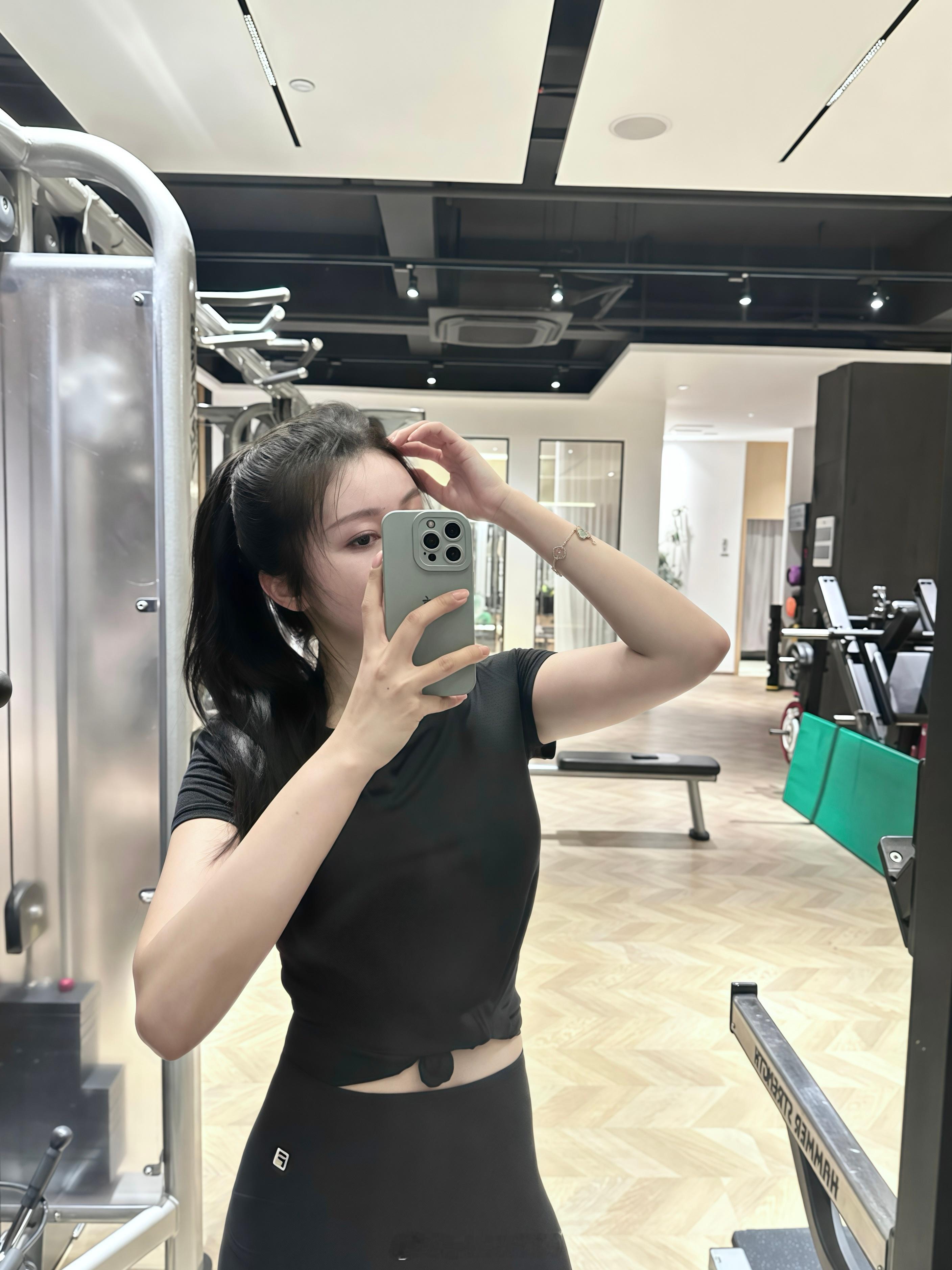 我的每一片情绪 终于有了落脚之地  ​​​