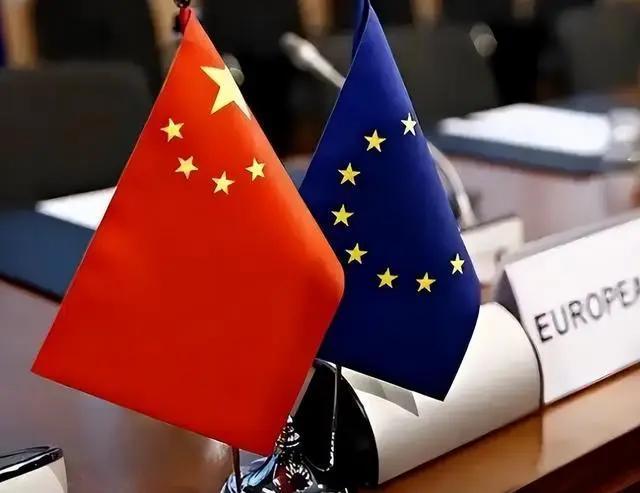 中欧经贸突然踩下 “急刹车”。新加坡联合早报 6 月 30 日深夜披露：双方已把