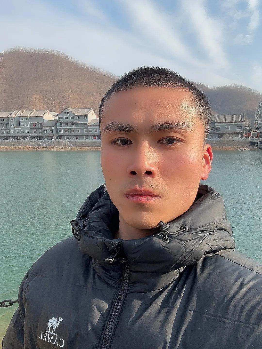 挣了点钱后，最恨我的反而是我的亲妹妹，亲弟弟。