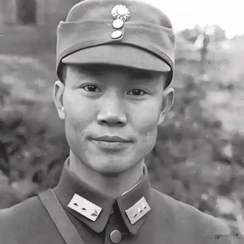 1925年，陈诚回家奔丧，7年不见的妻子想与陈诚同房。吴舜莲刚到床上，就被陈诚强