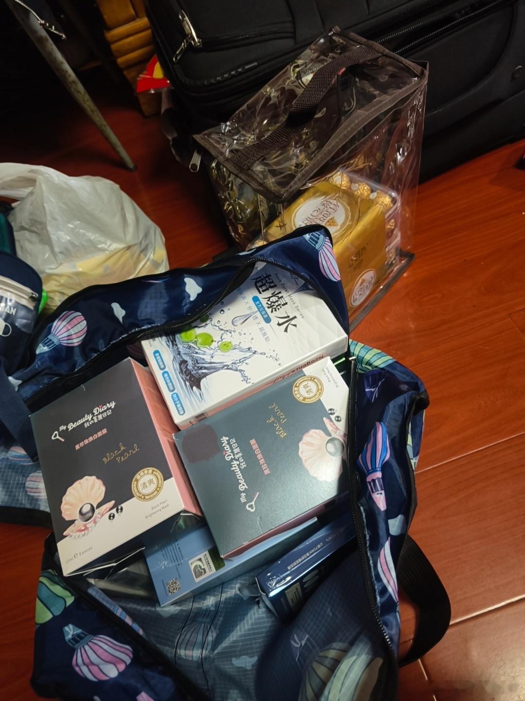 35岁是觉醒的最佳年纪刚好卡这年龄，现在觉醒了，以前我婆婆回来了，不做事，不帮忙