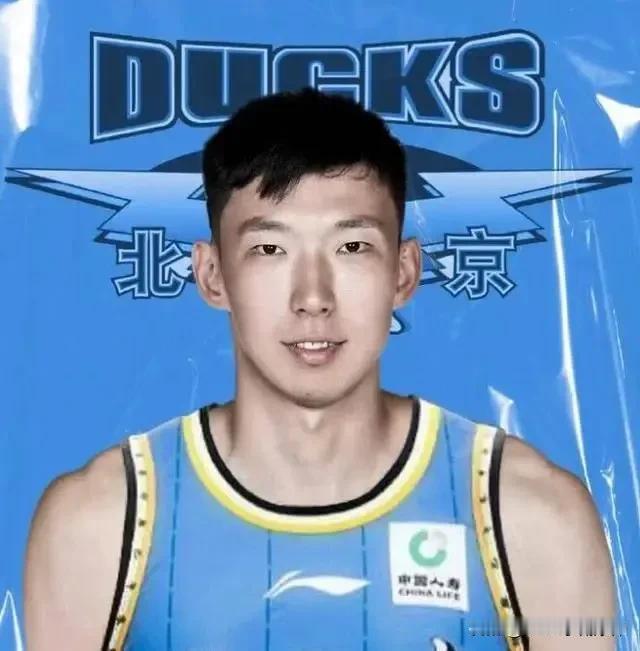 嘿，你知道吗？周琦要加盟北京男篮啦！这消息一传出，整个篮球圈都沸腾了。

今日，