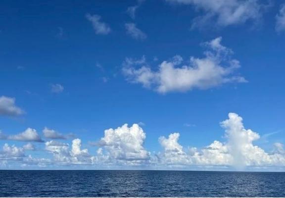 中国在解放台湾的战争中，美国一定会插手，而中国的这场收复台湾的战争中，不可能向朝