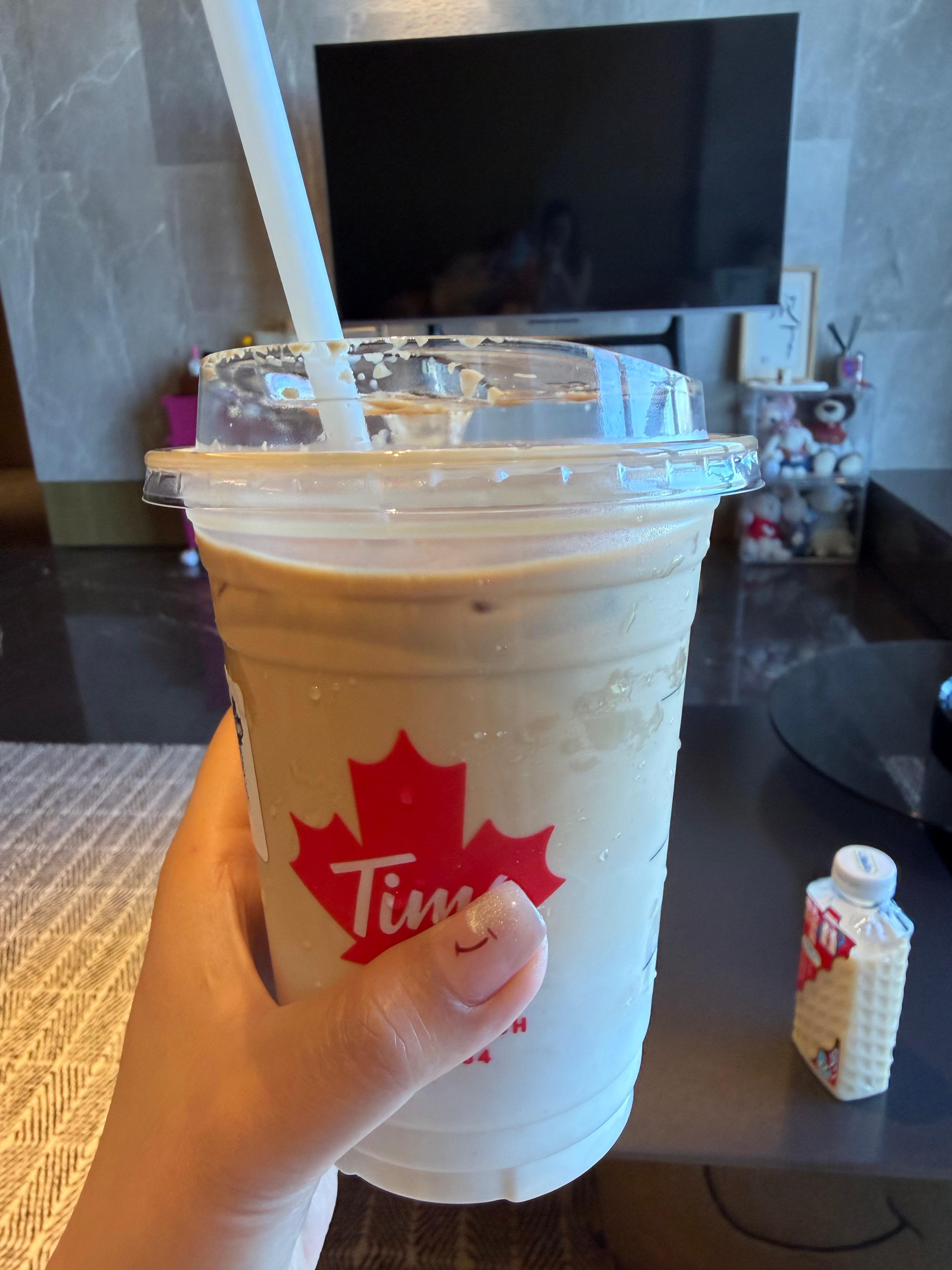 早早早！夏天就是要喝冰拿铁啊