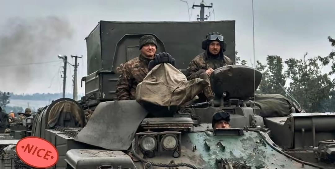 俄乌战争打了1000多天，美国才终于意识到不对劲，原来中方三年前是对的！以为这场