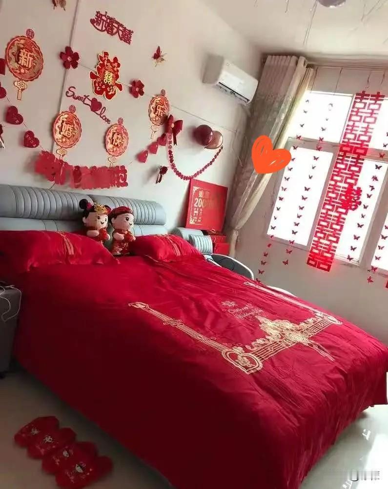 同事的儿子刚结婚一个月就离了。说出来都让人觉得不好意思，俩人竟是因为谁洗碗闹到这