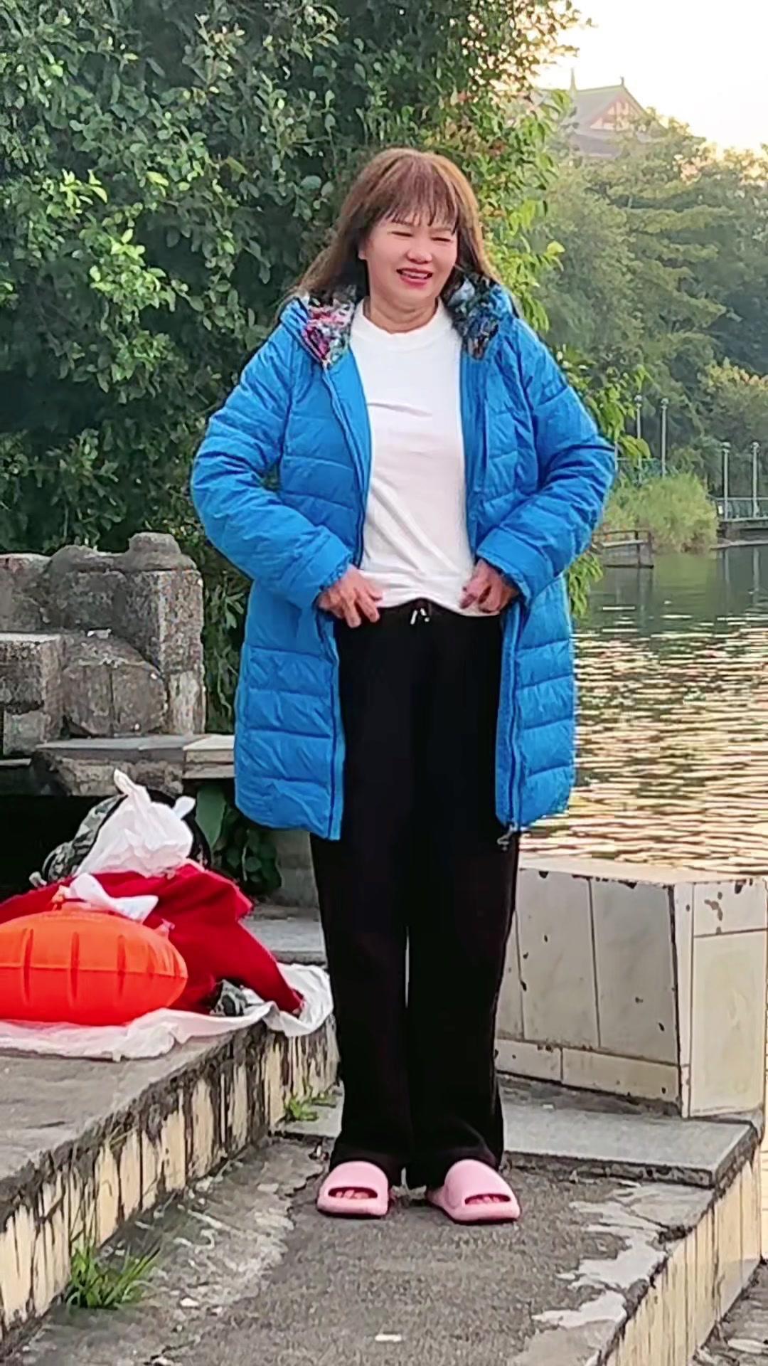 元月晨泳有多治愈？🌅元月8号清晨，去柳江晨泳的体验真的太奇妙了！天刚...