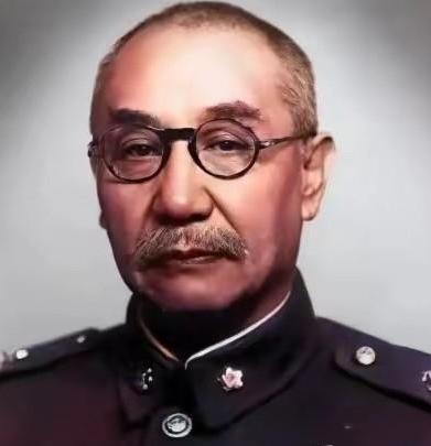 1945年10月，阎锡山下令将侍从秘书李蓼源带去荒郊外活埋，执行命令的师长犹豫了