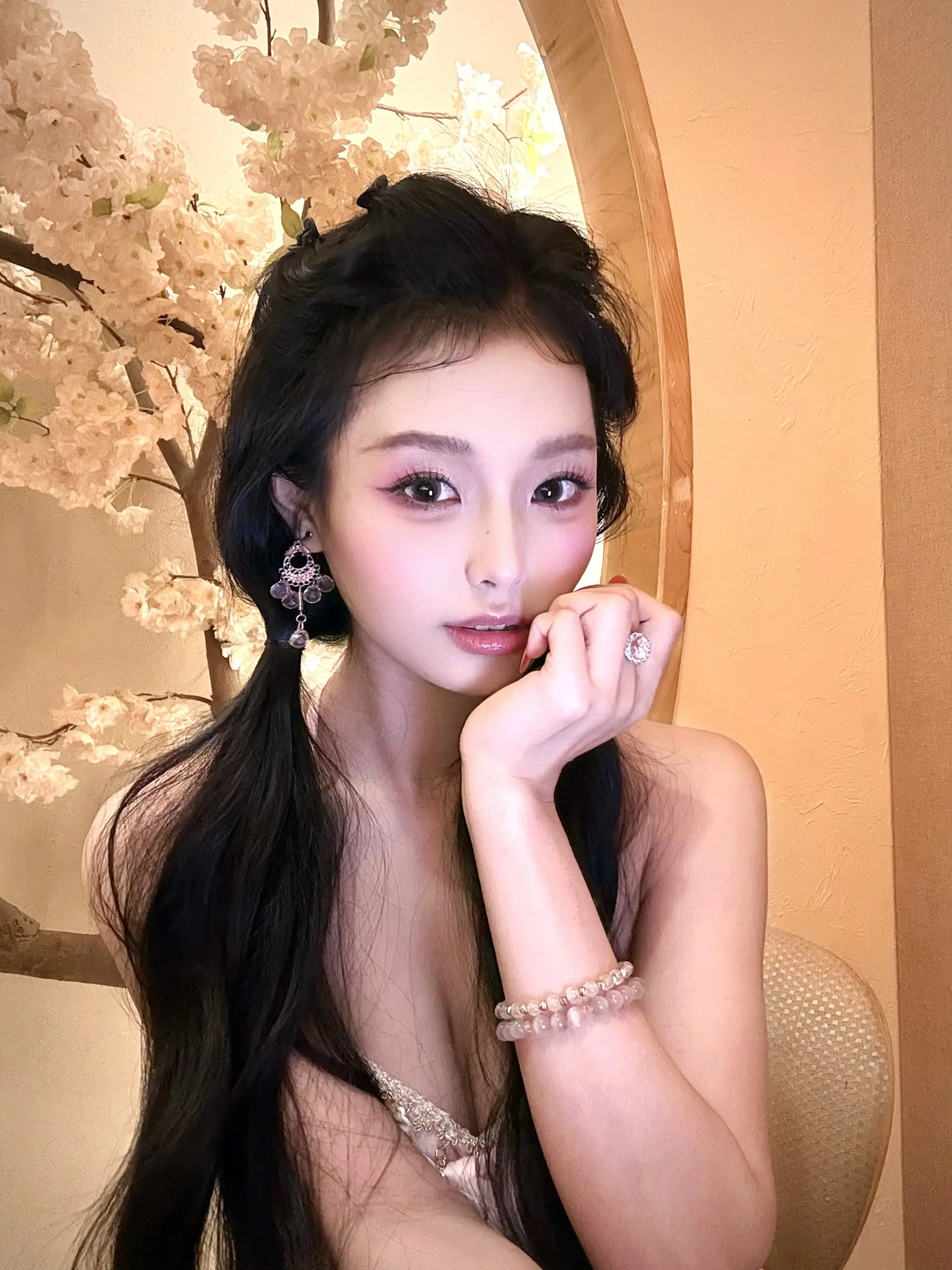 之前我总觉得有什么东西在等我，现在我知道了，是报应。