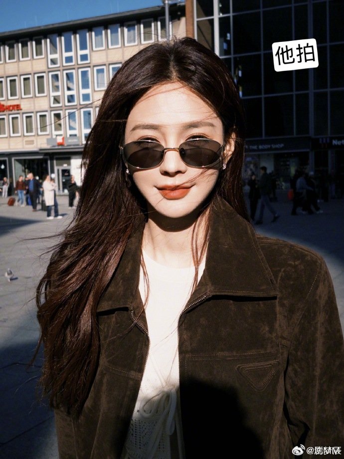 沈梦辰过完节瘦三斤沈梦辰过完节瘦了三斤，太羡慕这个数字了。沈梦辰体重100斤