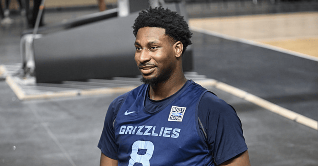 富保罗说用里夫斯换你，JJJ：我以为是AI，看到就是笑了笑