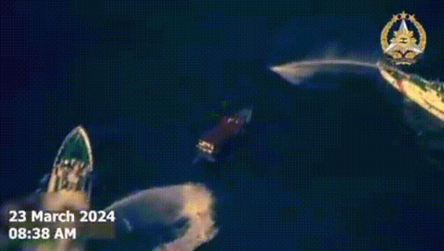 3月23日，南海仁爱礁和仙宾礁附近，都出现了菲律宾当局挑衅。菲律宾武装部队发文表