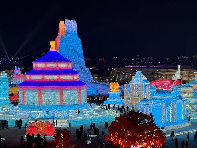 又扩建了，尔滨总能给世界带来惊喜！作为地方东北人，欢迎大家2025-2026来哈