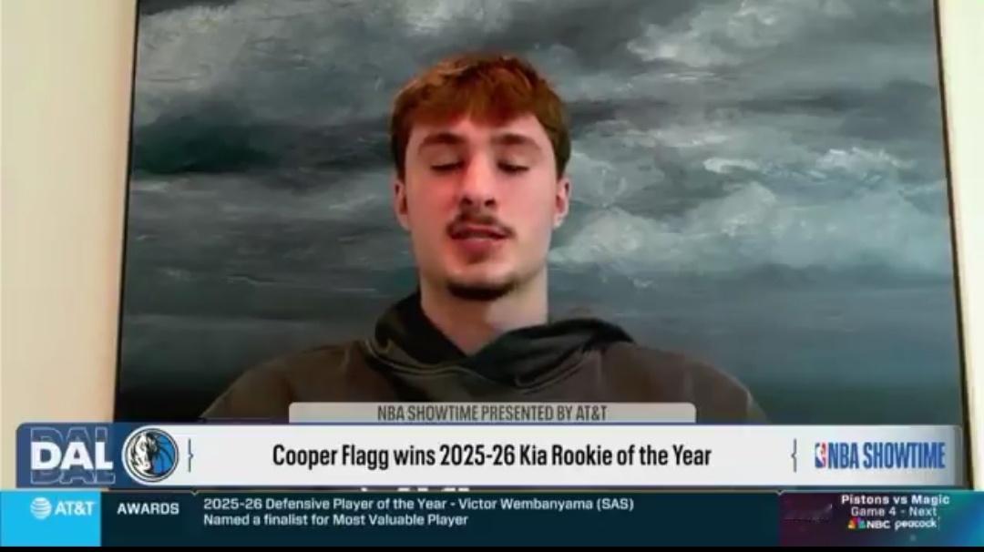 库珀·弗拉格说，在自己生涯首场NBA比赛对阵文班亚马，算是他“欢迎来到NBA”的