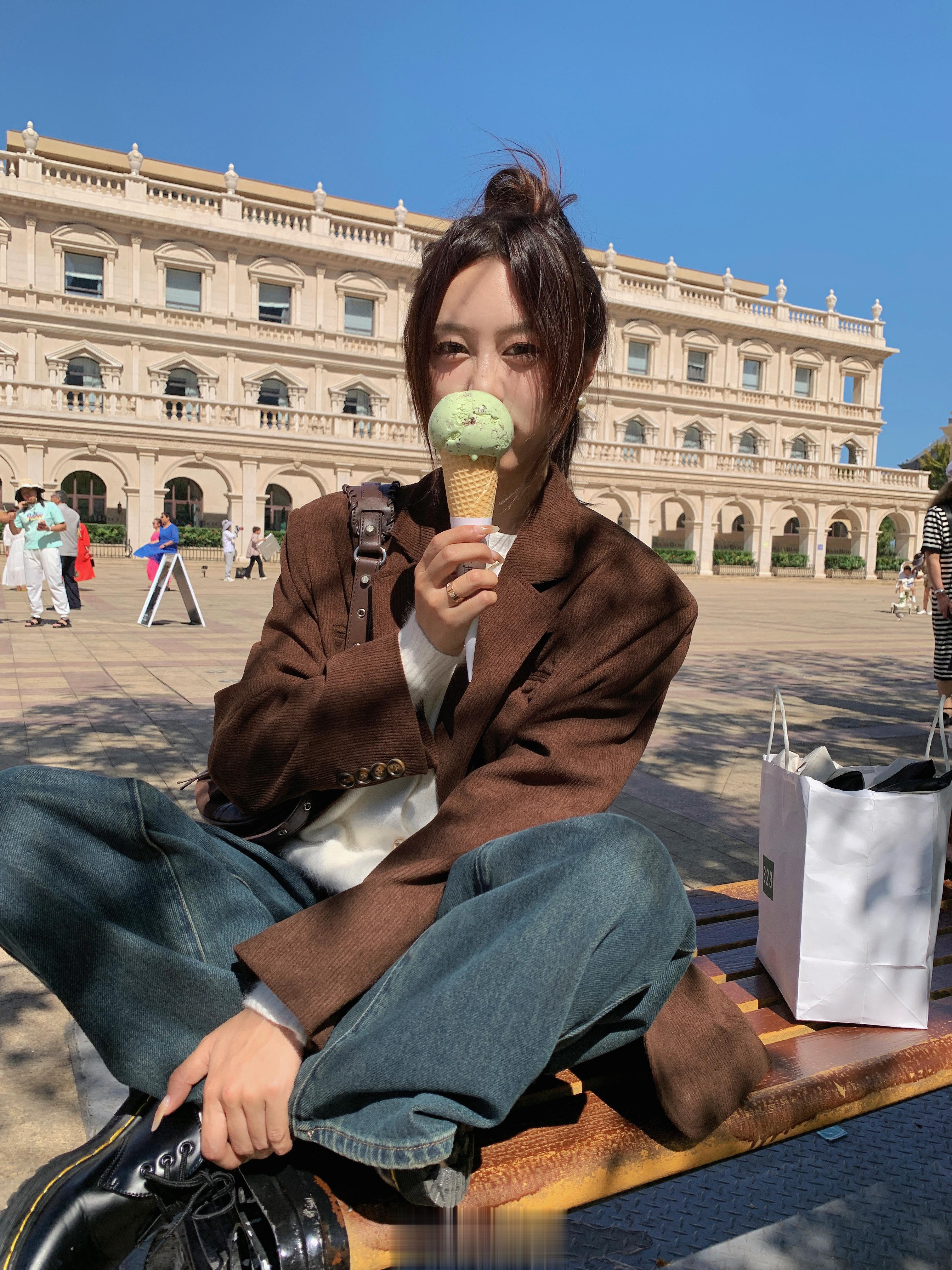 大连vlog～生活感是必杀技啊！好喜欢大连这座浪漫的城市呀～慢悠悠的海边城市生活