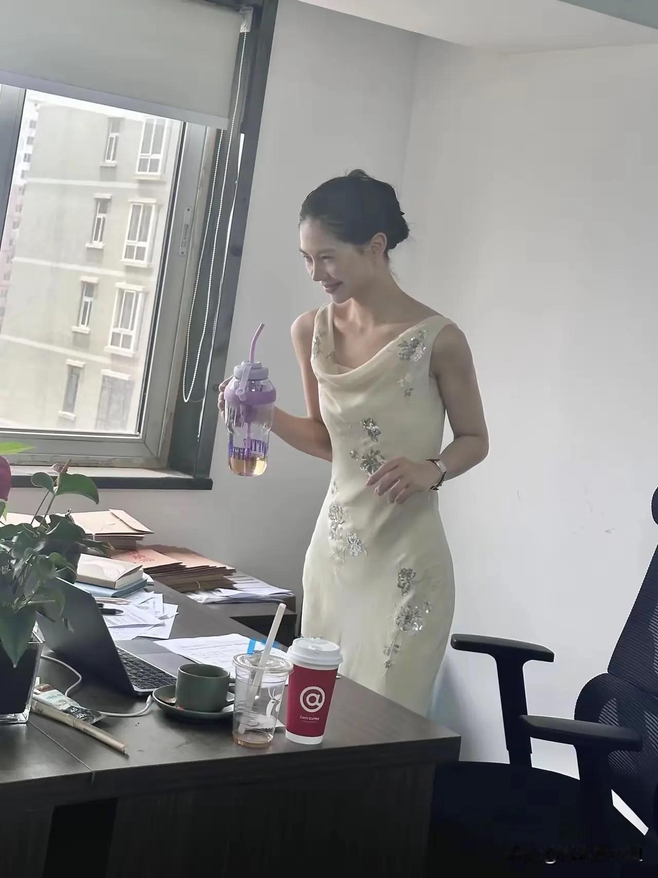有这样的同事，估计没人会辞职吧。