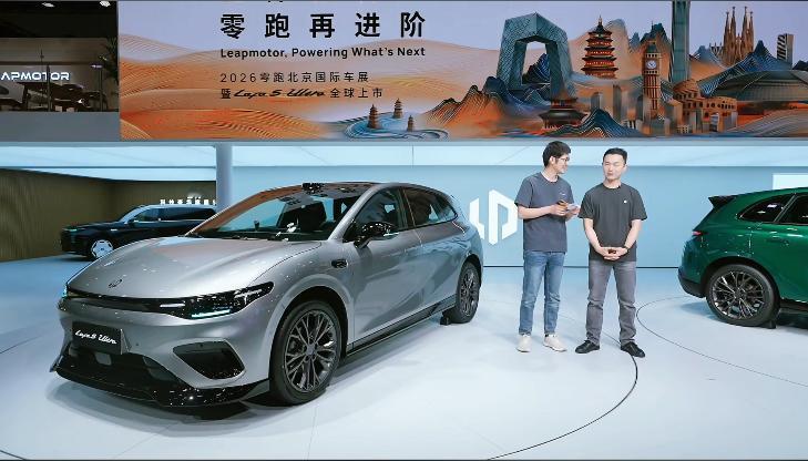 刚发布的Lafa5Ultra有500km和600km续航可选。城市领航辅助上市就