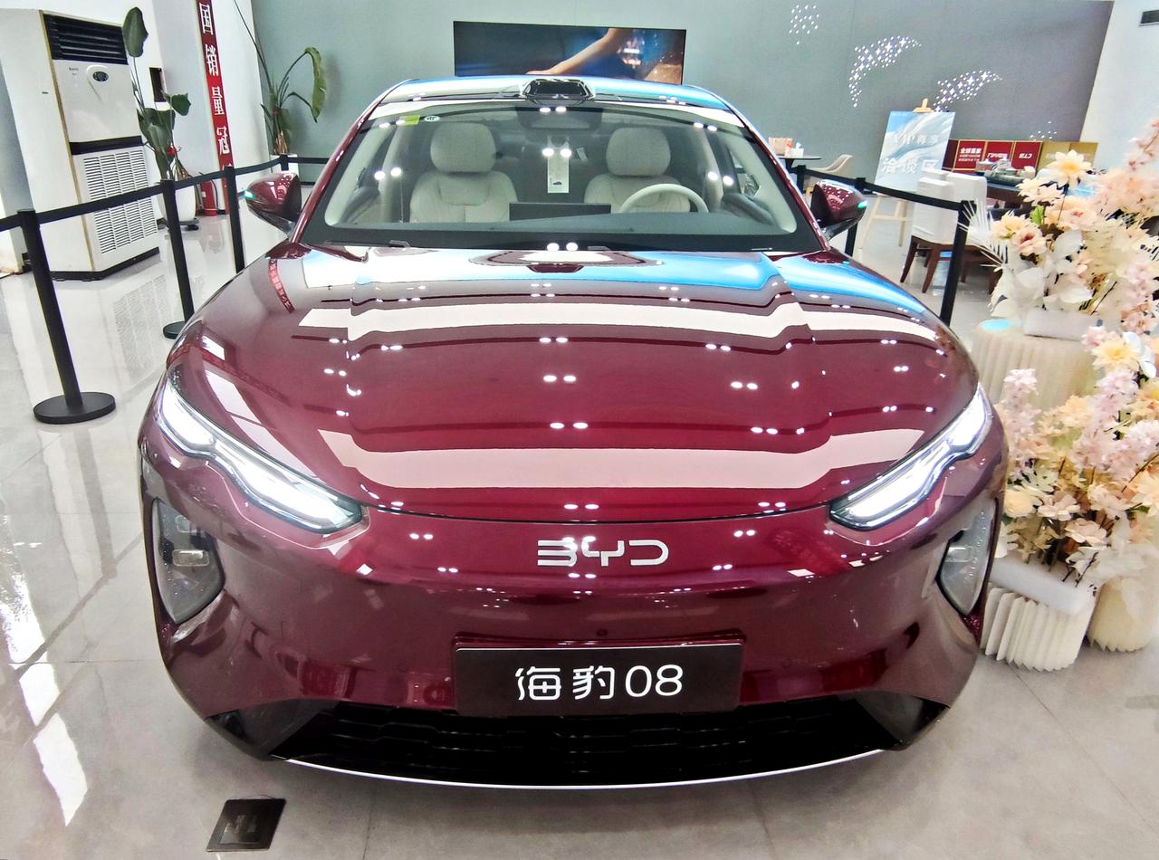 旗舰新贵《海豹08》上市
   2026年7月2日，比亚迪海洋网旗舰新贵海豹08