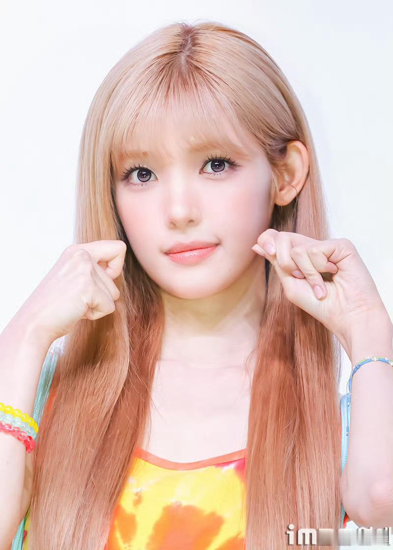 Hearts2Hearts迷你2辑H2H回归Showcase Hearts2He