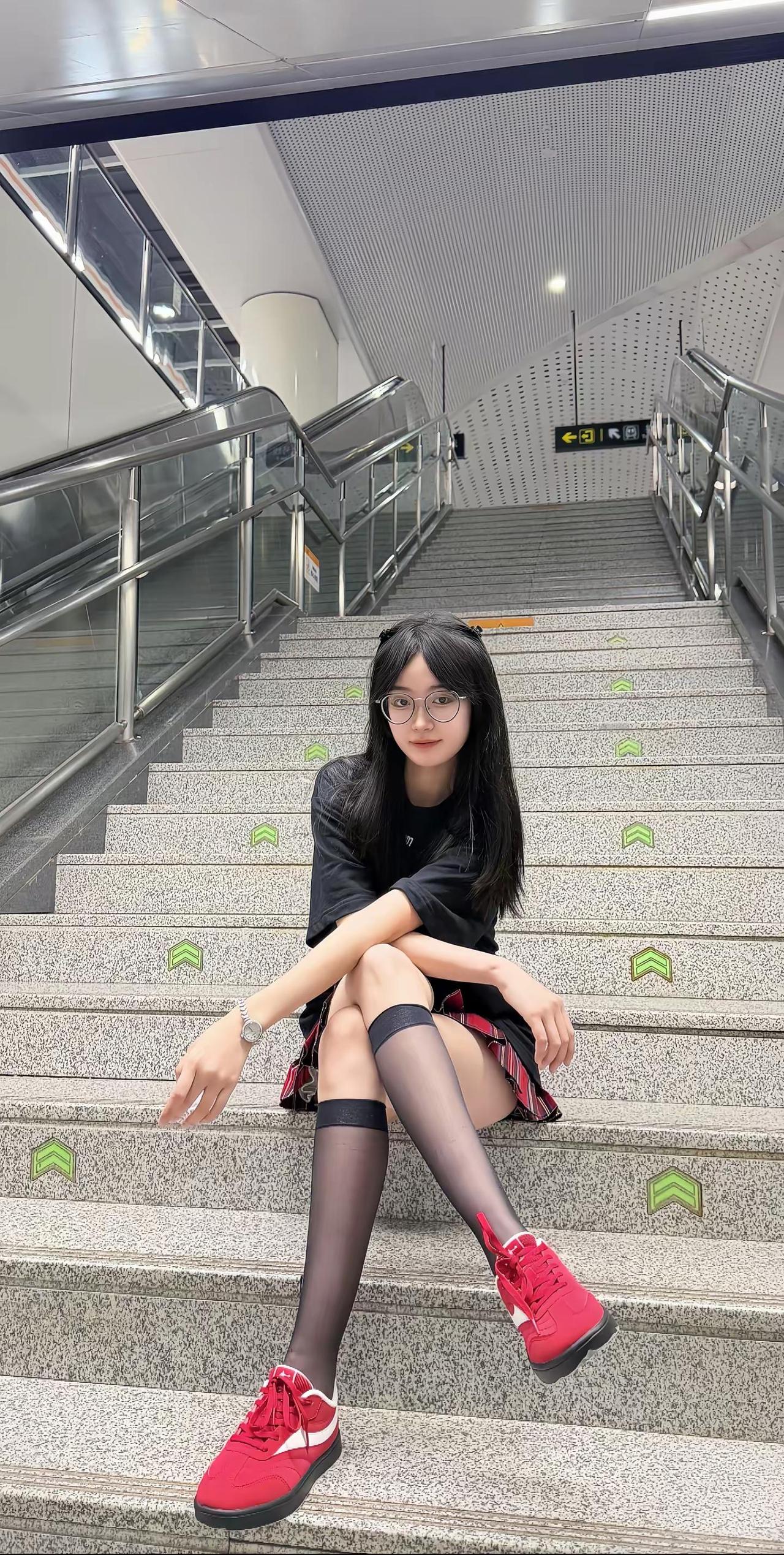凭空造谣像星星一样多 那我就当数星星了。jk