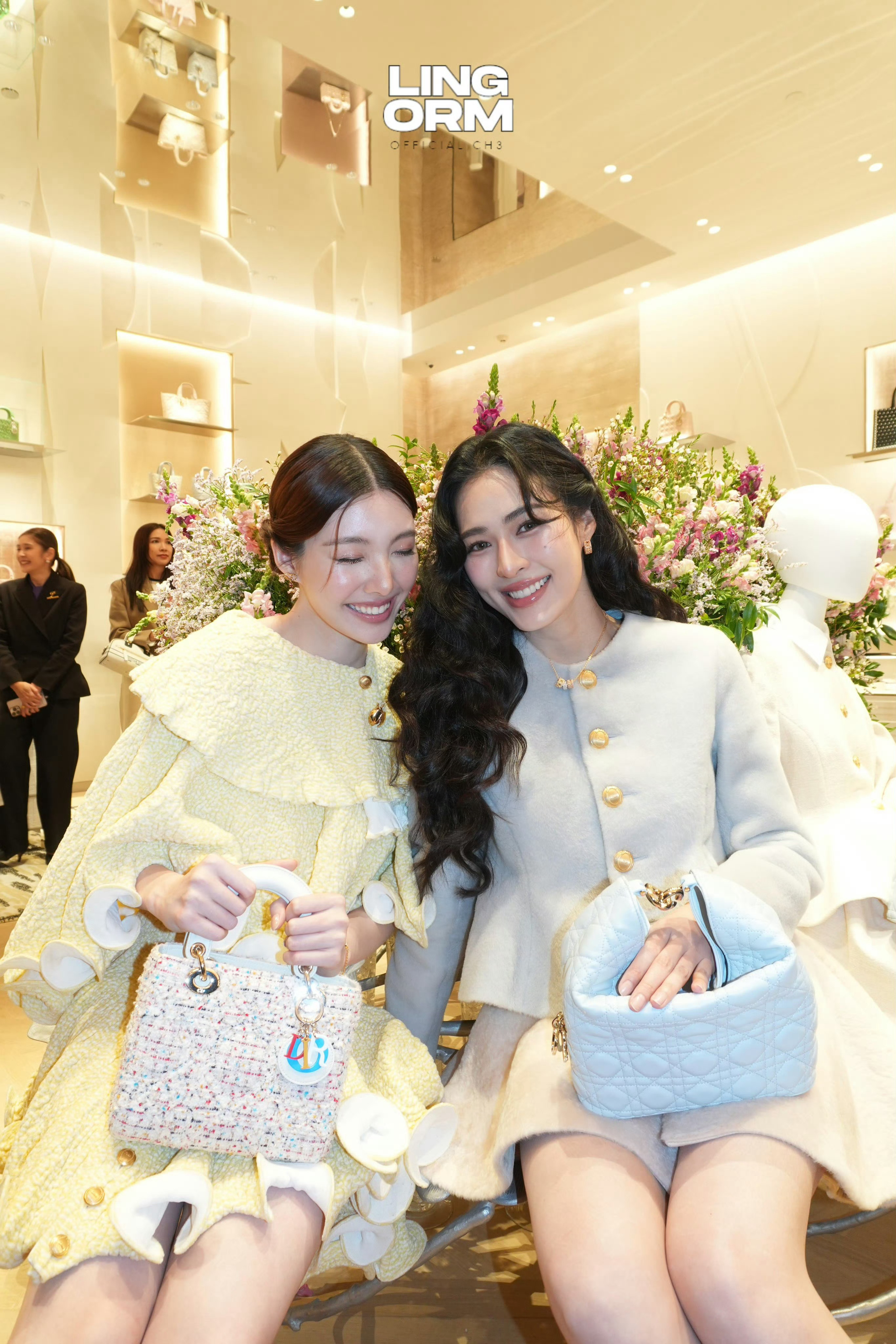 今天也是开心的一天 