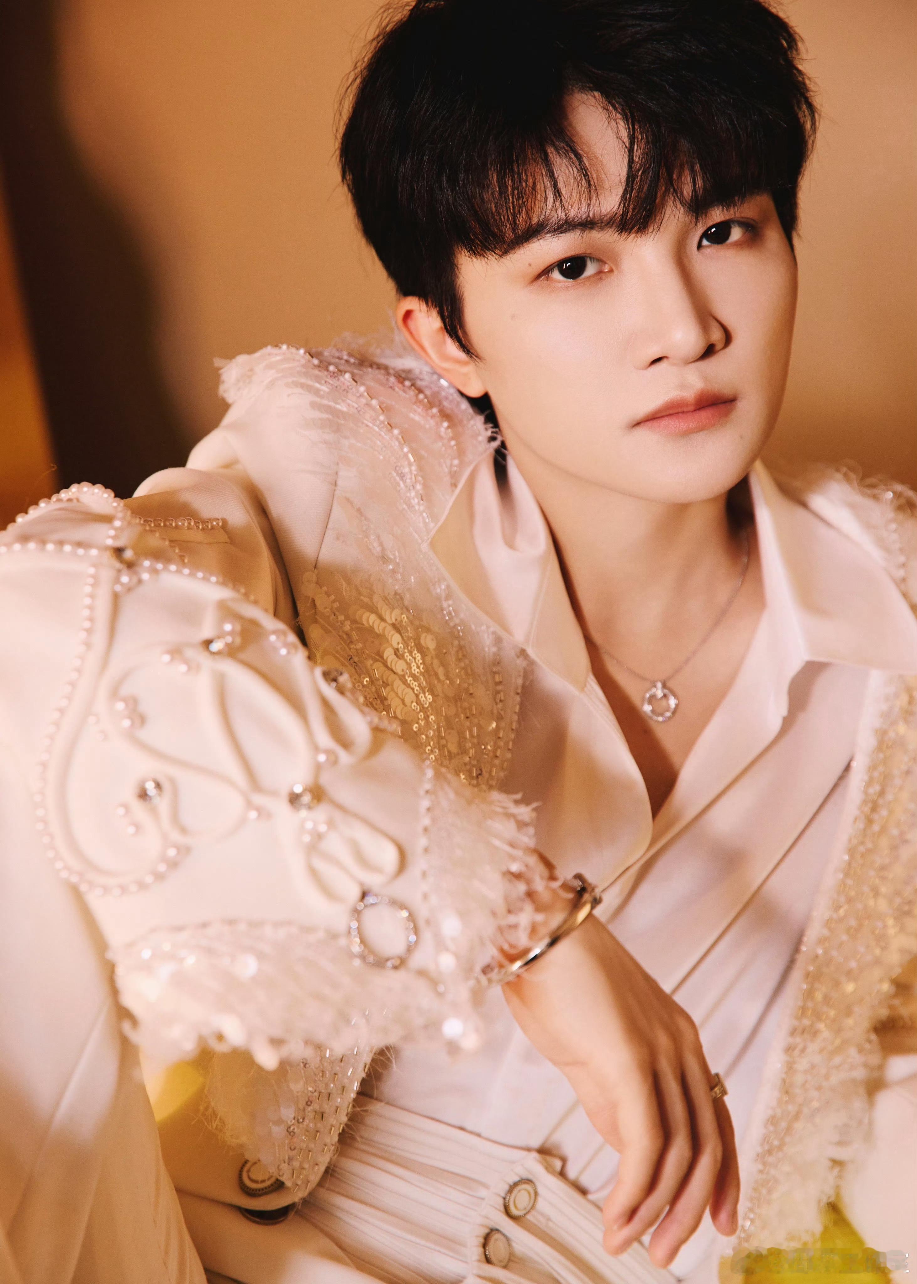 周深 ﻿周深微博之夜 [2026.02.05]🌟2025微博之夜✨深深发博 网