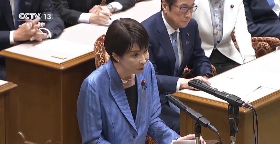 高市早苗这是一错再错啊！在党首辩论时，她不仅不撤回涉台错误言论，还引用非法无效的