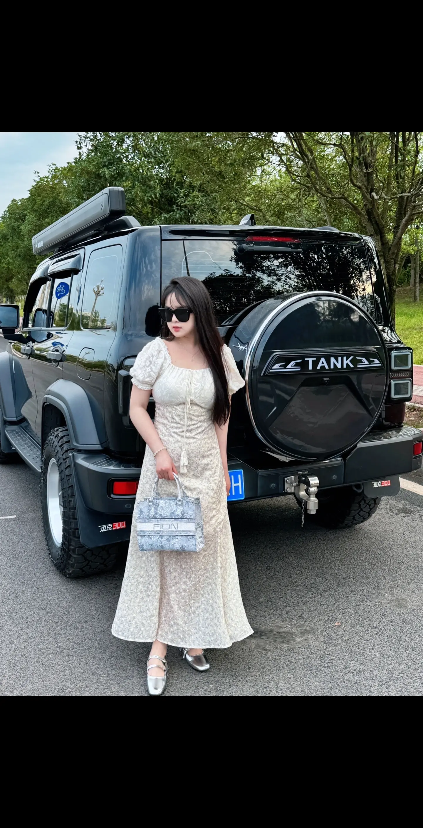 98年👧🏻23.5万拿下人生第一辆车。女生开黑武士也可以很帅！！
