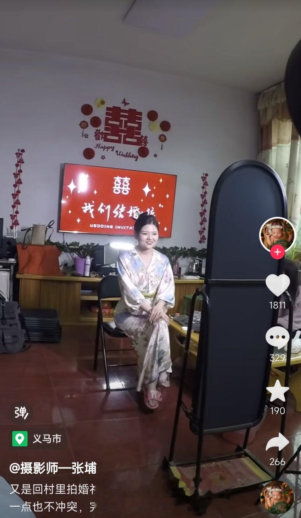 #90后县城婚礼摄影师出片高级感十足#刚刚还在刷他的新作品。世俗、嘈杂、凌乱的生