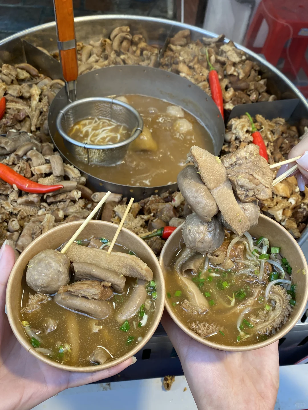 西马路‼️咕噜咕噜喷泉牛杂19.9香哭了
