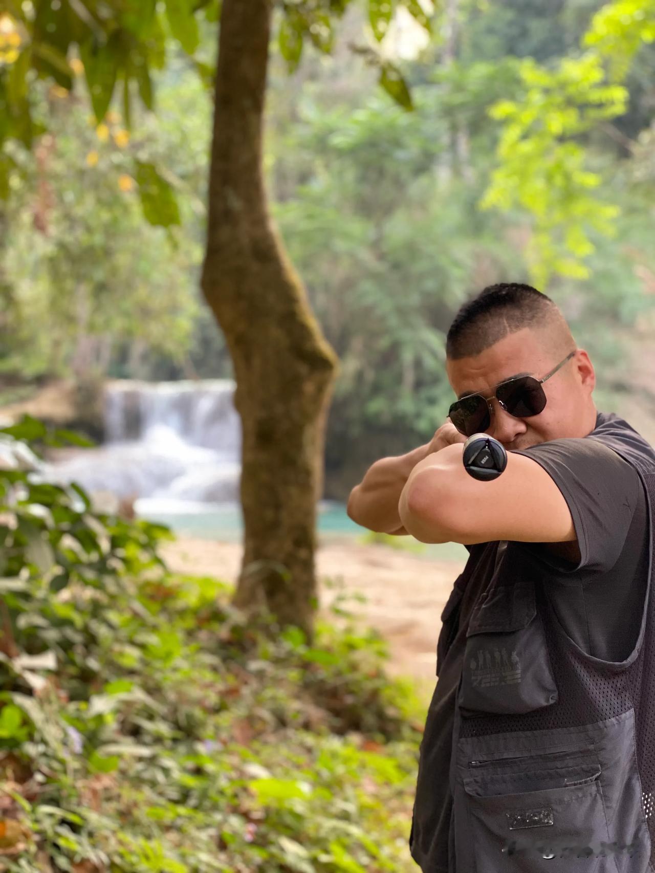 就算在没人看见的地方，你也应该永保善良！因为，总有那么一天，你也会在没人看见的地