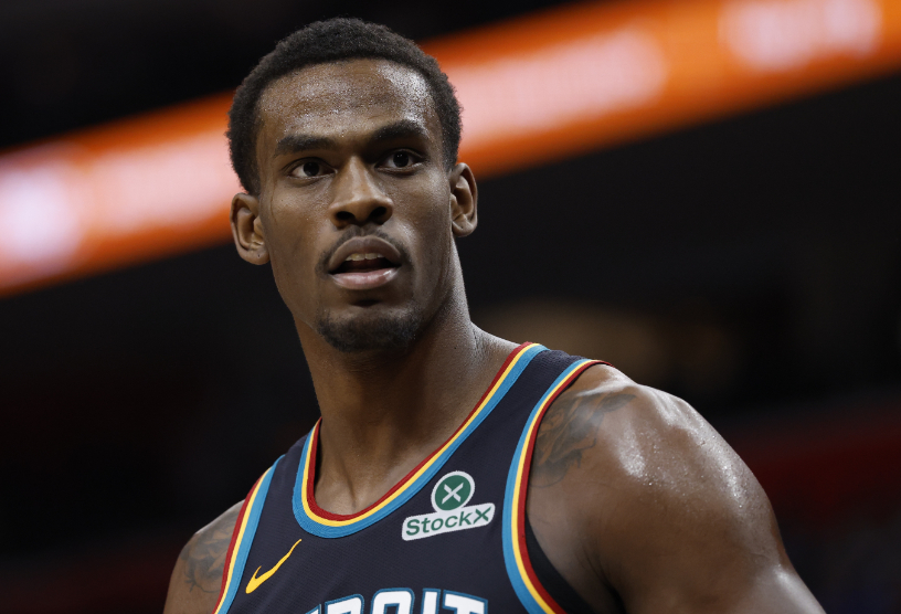 NBA常规赛，活塞113-110击败湖人，活塞球星杜伦赛后接受了媒体采访。谈到最