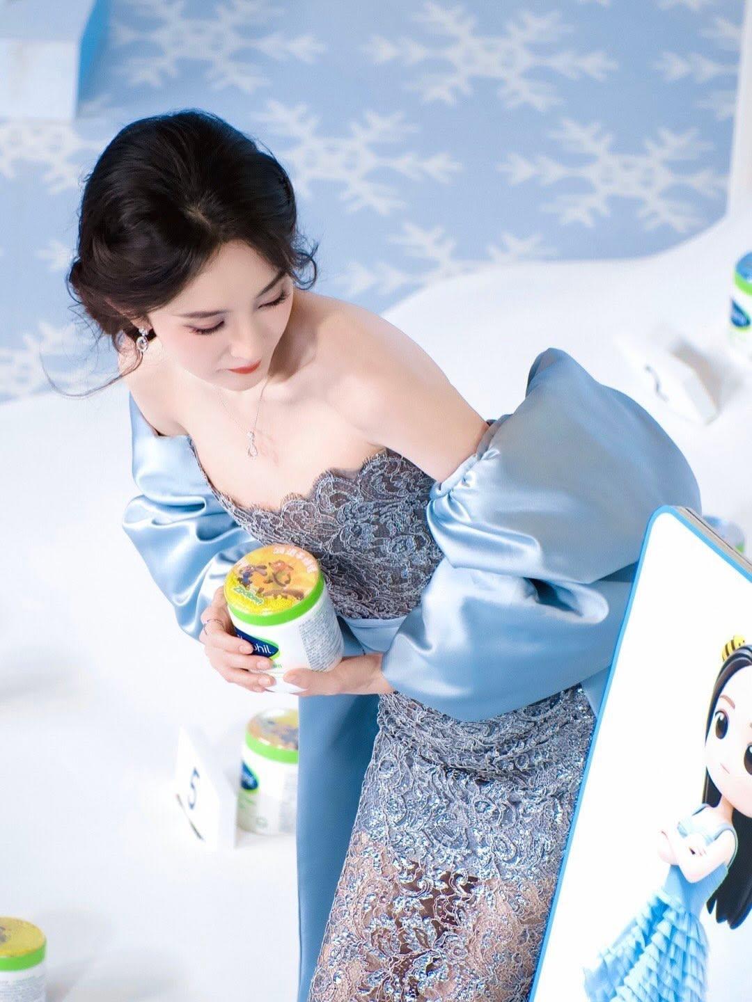 大幂幂名不虚传，她好像真的会发光[泣不成声]