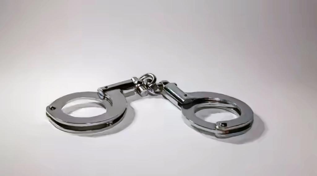 湖南资兴这事儿真不是“判轻了”，而是法律从不含情绪。54岁的谢某酒后找情人，撞见
