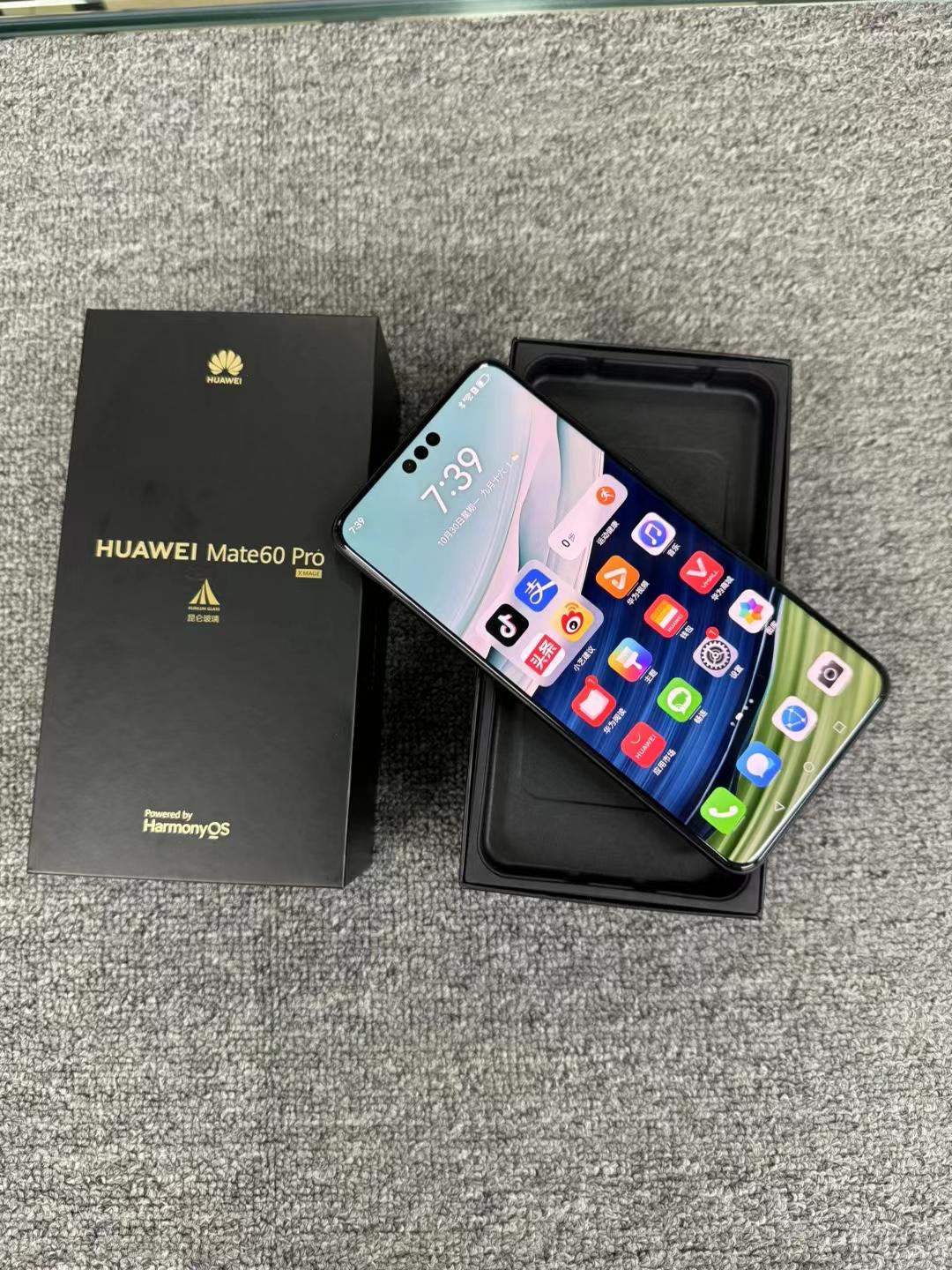 很多人吐槽Mate60 Pro，都卖六七千的手机了，还在用短焦指纹，别家都上了超