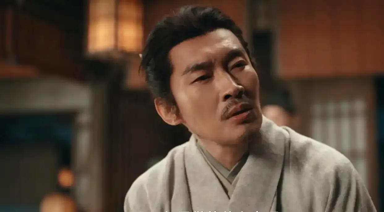 出现四集的曹磊，成了观众心目中的最佳CP。演员曹磊饰演《家业》骆文松，心中只有“