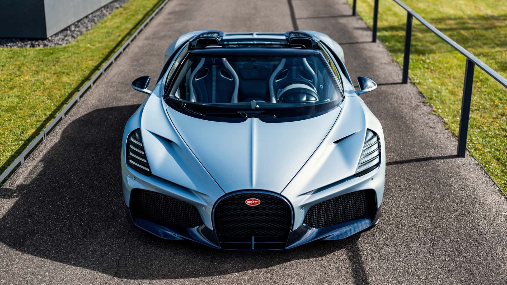 Bugatti W16 Mistral ​​​
