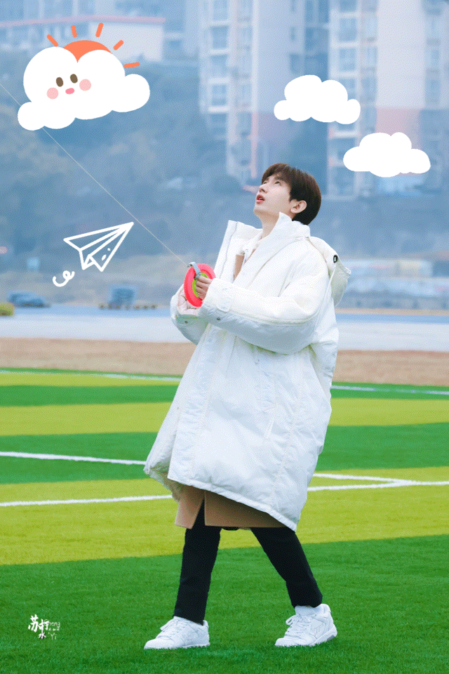 离谱，我昨晚梦见过年前要把这件白团子羽绒服拿去干洗，愣是没梦见哥哥！！天呐，梦里