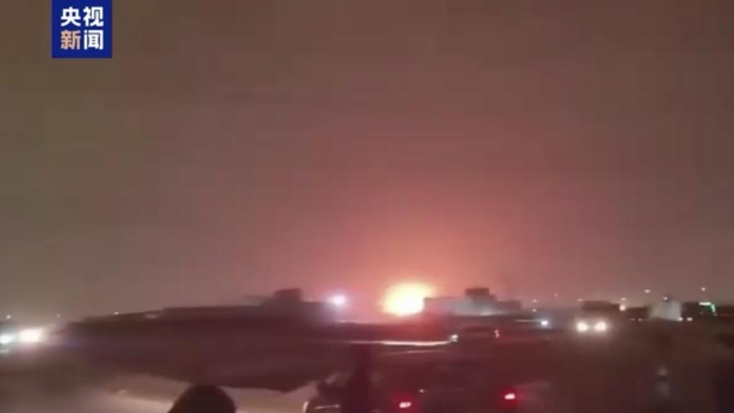 伊朗打击沙特美国专属区域
当地时间3月18日，伊朗方面宣布，成功打击沙特首都利雅