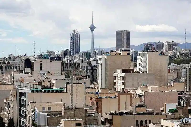 4月8号中东局势又出大转变，伊朗直接亮出底牌，硬气到骨子里，半分都不给美国留余地