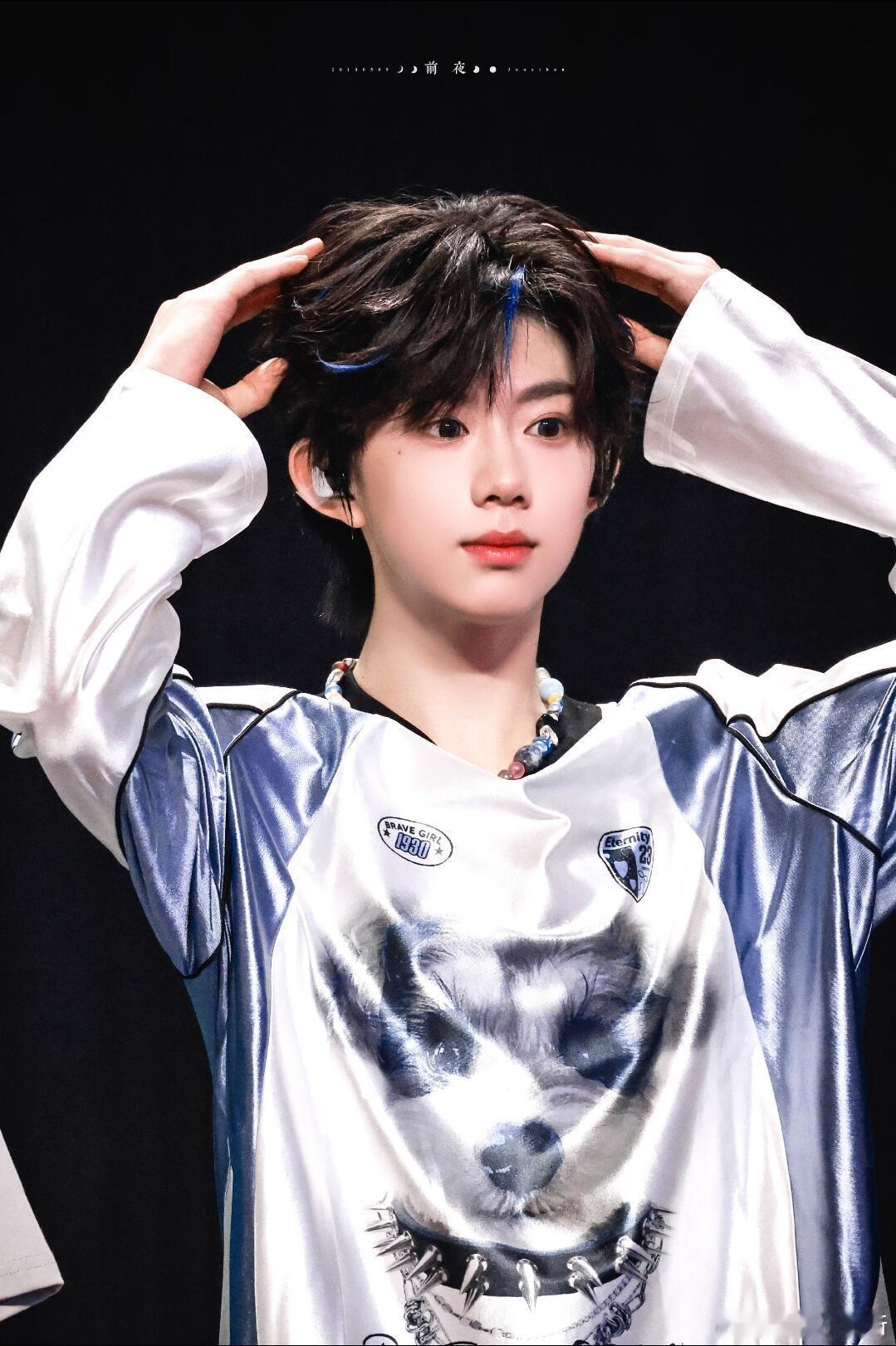 网传TF四代出演新版红楼梦网传郑晓龙执导新版《红楼梦》选角消息流出，TF家族四代
