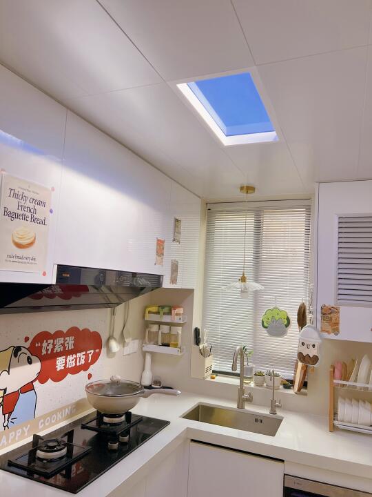 给厨房开个“天窗”，秒变阳光房！🌞