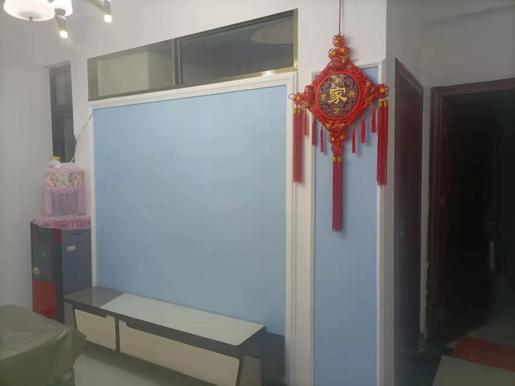 努力赚钱。让自己过得更好。女人要学会独立赚靠不了男人。只能靠自己，加油！