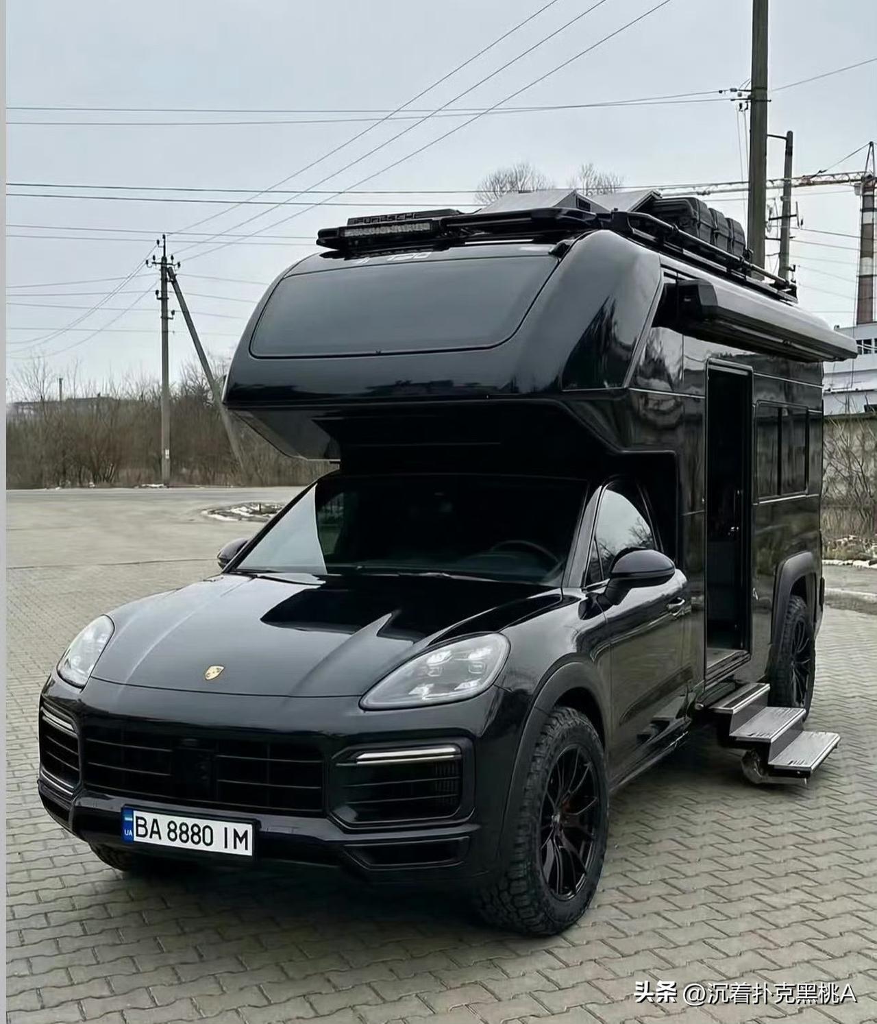 我是不是眼花了？卡宴？ ​​​