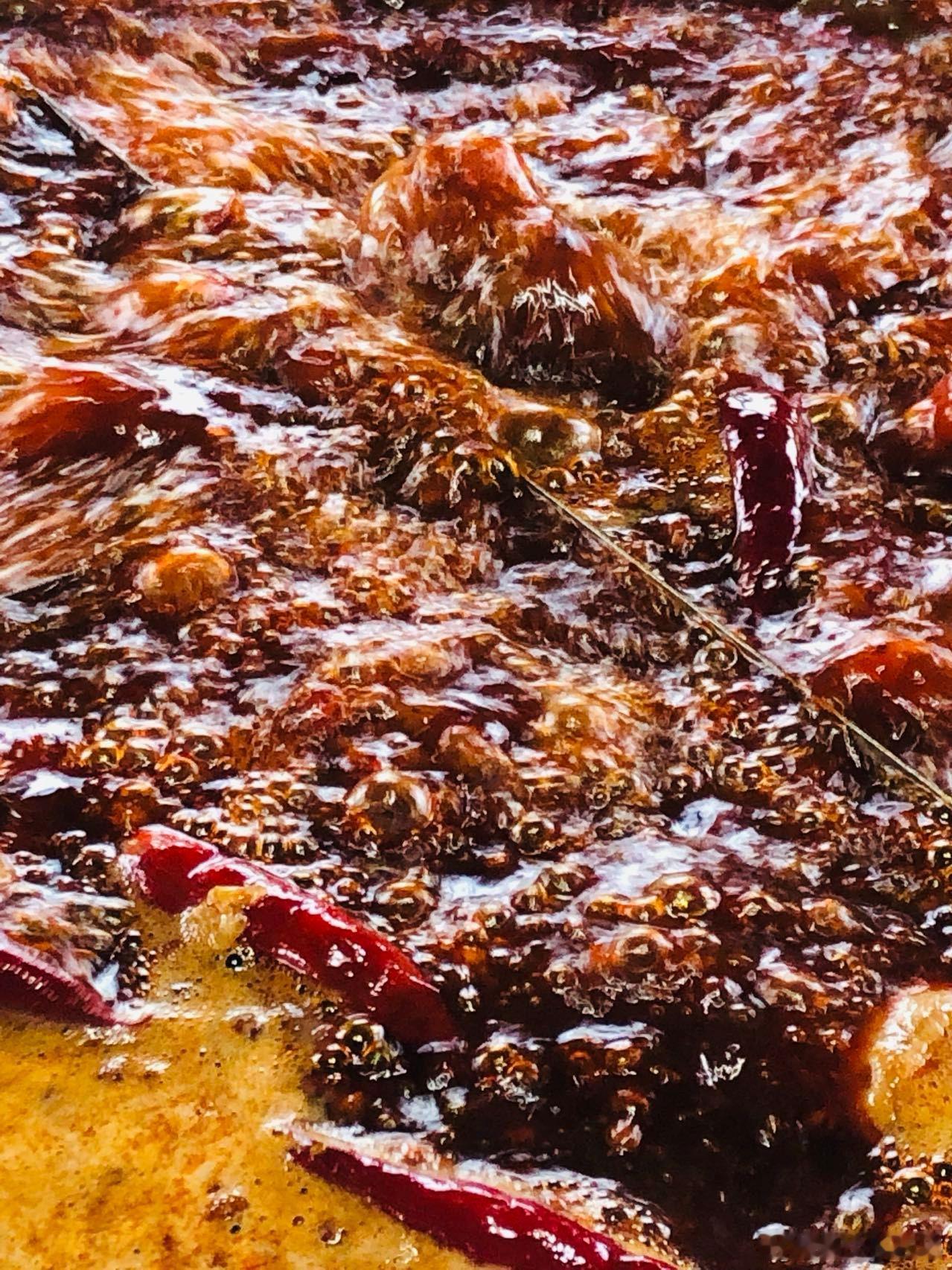 总有人说“好的食材不需要调味”。然而，好的调味让世界变平等。世上大多数食材并不好