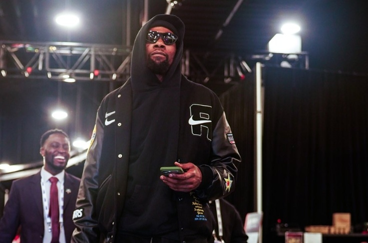 ➡100%假，再低智低情商的人也不会干这事儿吧…杜兰特金州勇士NBA疑似KD小号