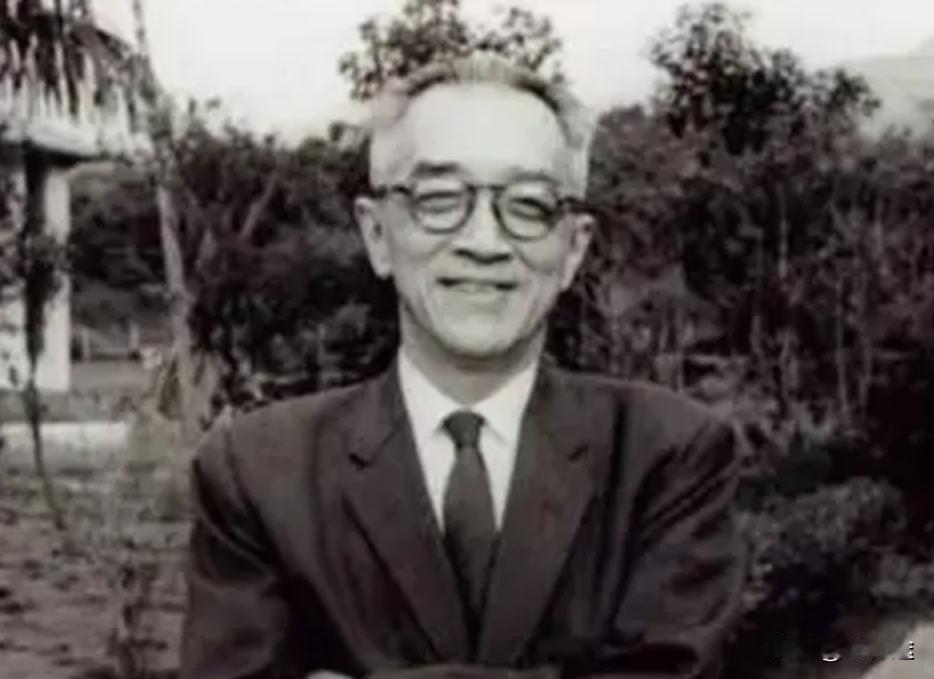 胡适自成年之后，就一直都是高收入，但死后遗产仅153美元，也没留下任何田产，巨额
