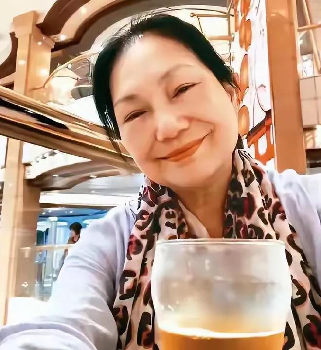 S妈黄春梅得知女儿大S化成了一颗“星星”，骄傲发文：宝贝女儿，以你为荣！这确实是