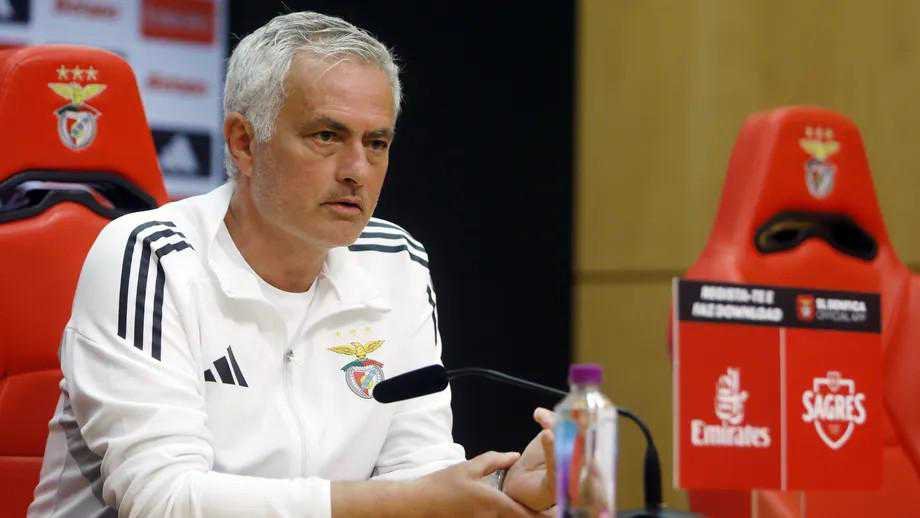 穆里尼奥：帅位问题该说的都说了，赛季结束后我有10天做决定在本菲卡对阵莫雷拉人赛